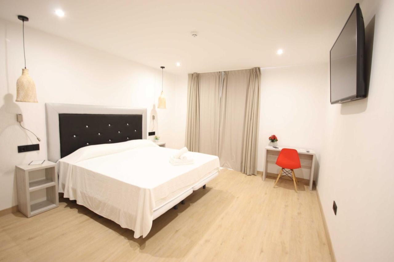 Hotel Costa Brava Roses Esterno foto